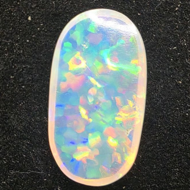 White Opal Ethiopian Welo, 7.4 ct oval polished, natural
