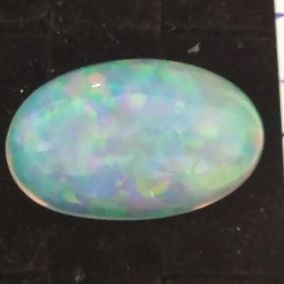 White Opal Ethiopian Welo, 12.3 ct oval polished, natural