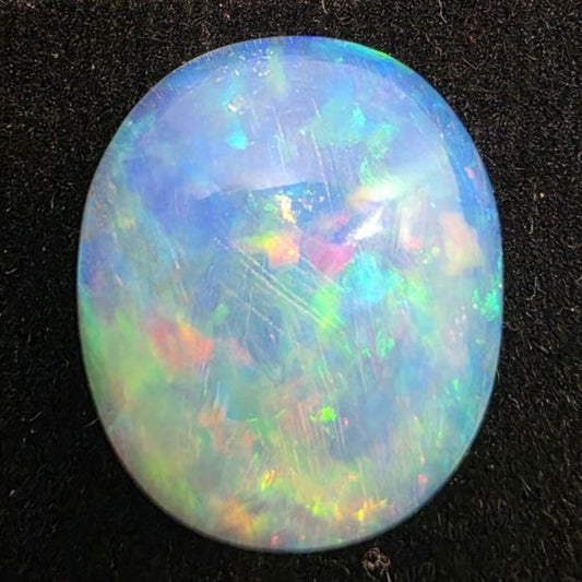 White Opal Ethiopian Welo, 9.2 ct oval polished, natural