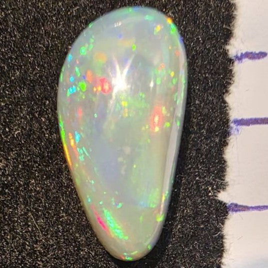 White Opal Ethiopian Welo, 5.45 ct freeform polished, natural