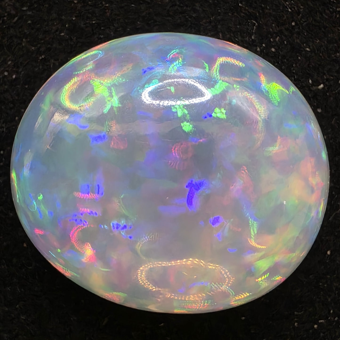 Crystal Opal special Ethiopian Welo, 34.7 ct oval polished, natural