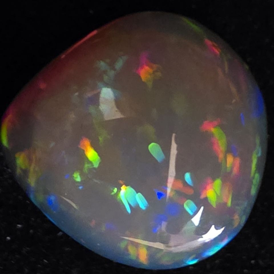 Black Opal special Ethiopian Welo, 29.1 ct pear polished, natural