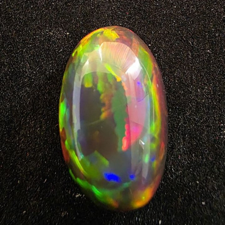 Perfect! Black Opal outstanding Ethiopian Welo, 19.45 ct oval polished, natural, intense Play-of-Colour