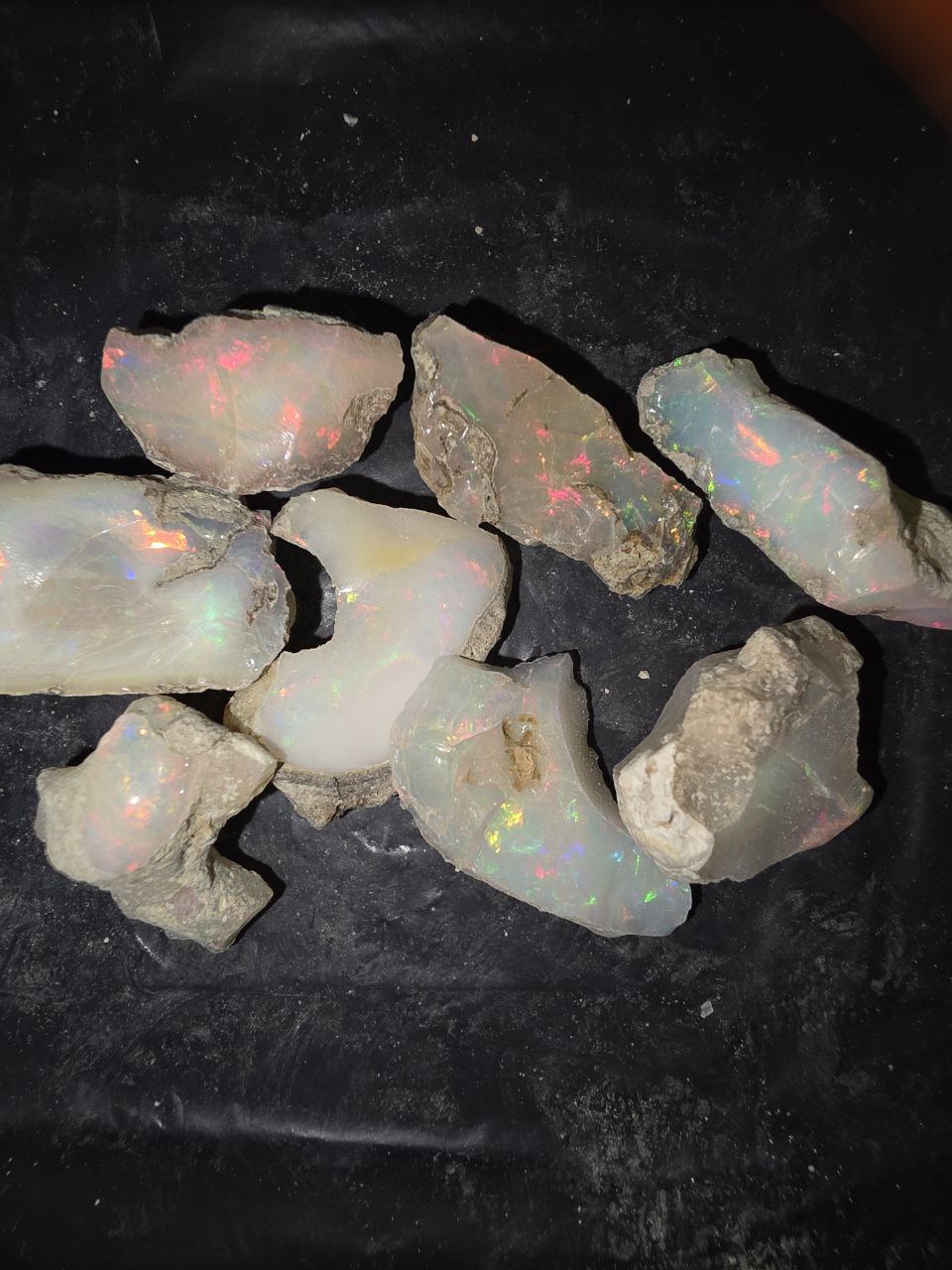Micro-lot rough 8 stones Mixed Opal Ethiopian Welo, 96 ct rough, natural