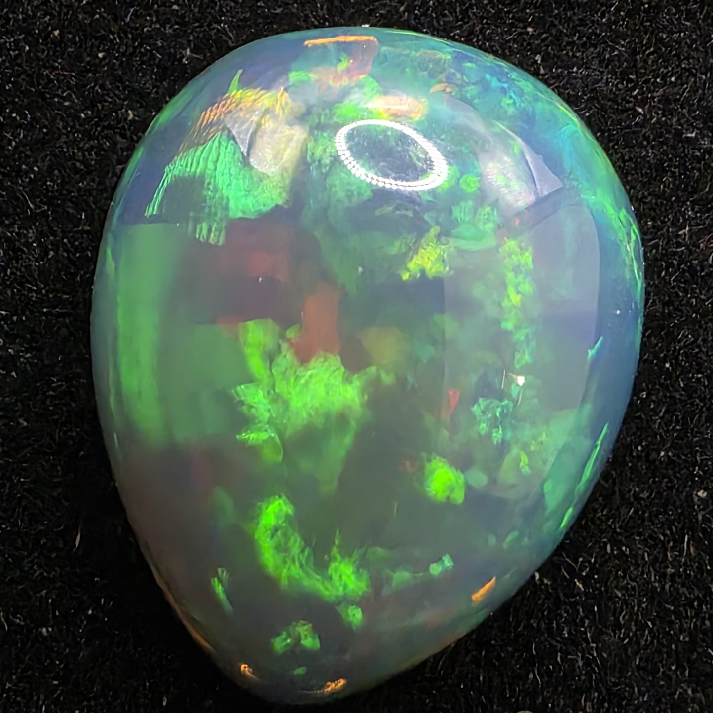 Black Opal special Ethiopian Welo, 5.45 ct pear polished, natural