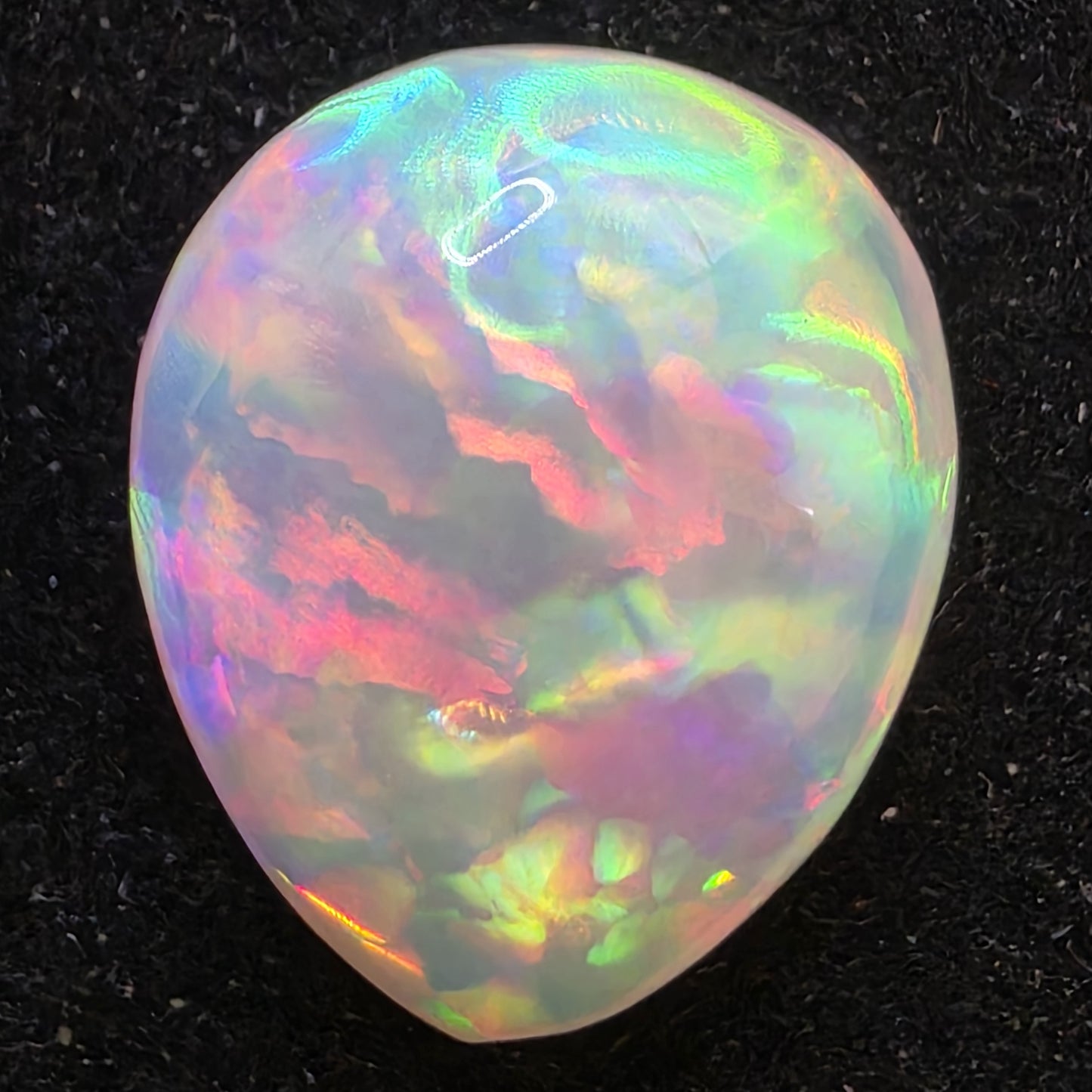 Crystal Opal special Ethiopian Welo, 7.25 ct pear polished, natural