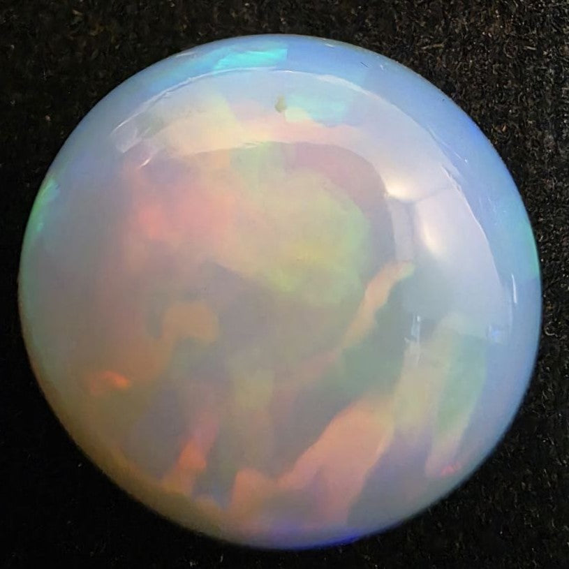 White Opal Ethiopian Welo, 17 ct round polished, natural
