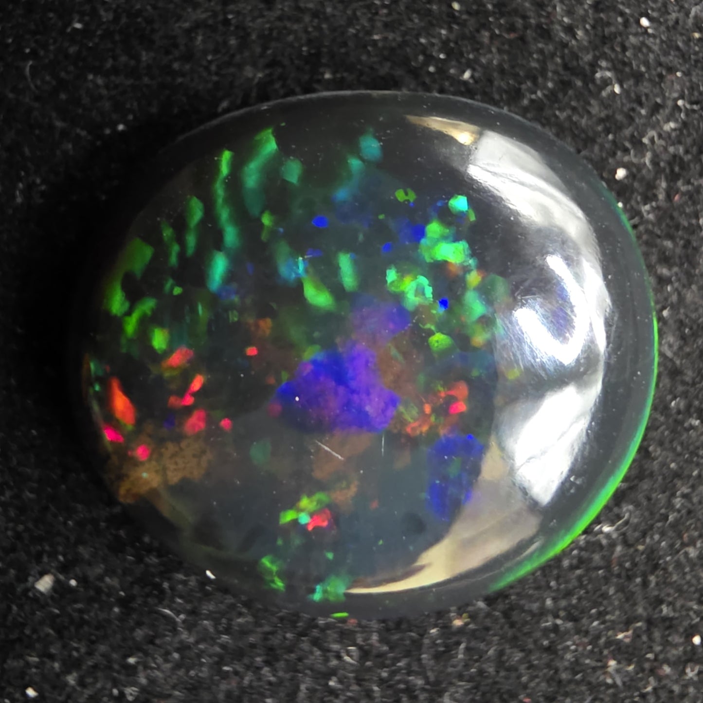 Black Opal special Ethiopian Welo, 7.5 ct pear polished, natural