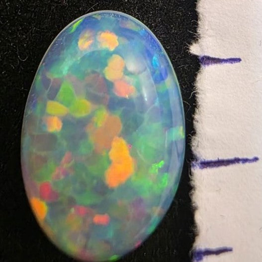 White Opal Ethiopian Welo, 5 ct oval polished, natural