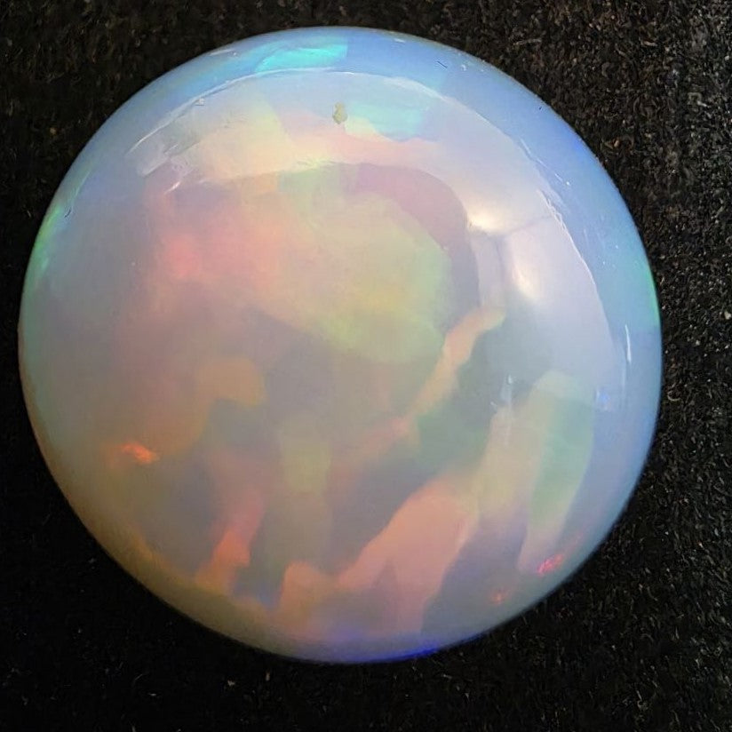 White Opal Ethiopian Welo, 17 ct round polished, natural