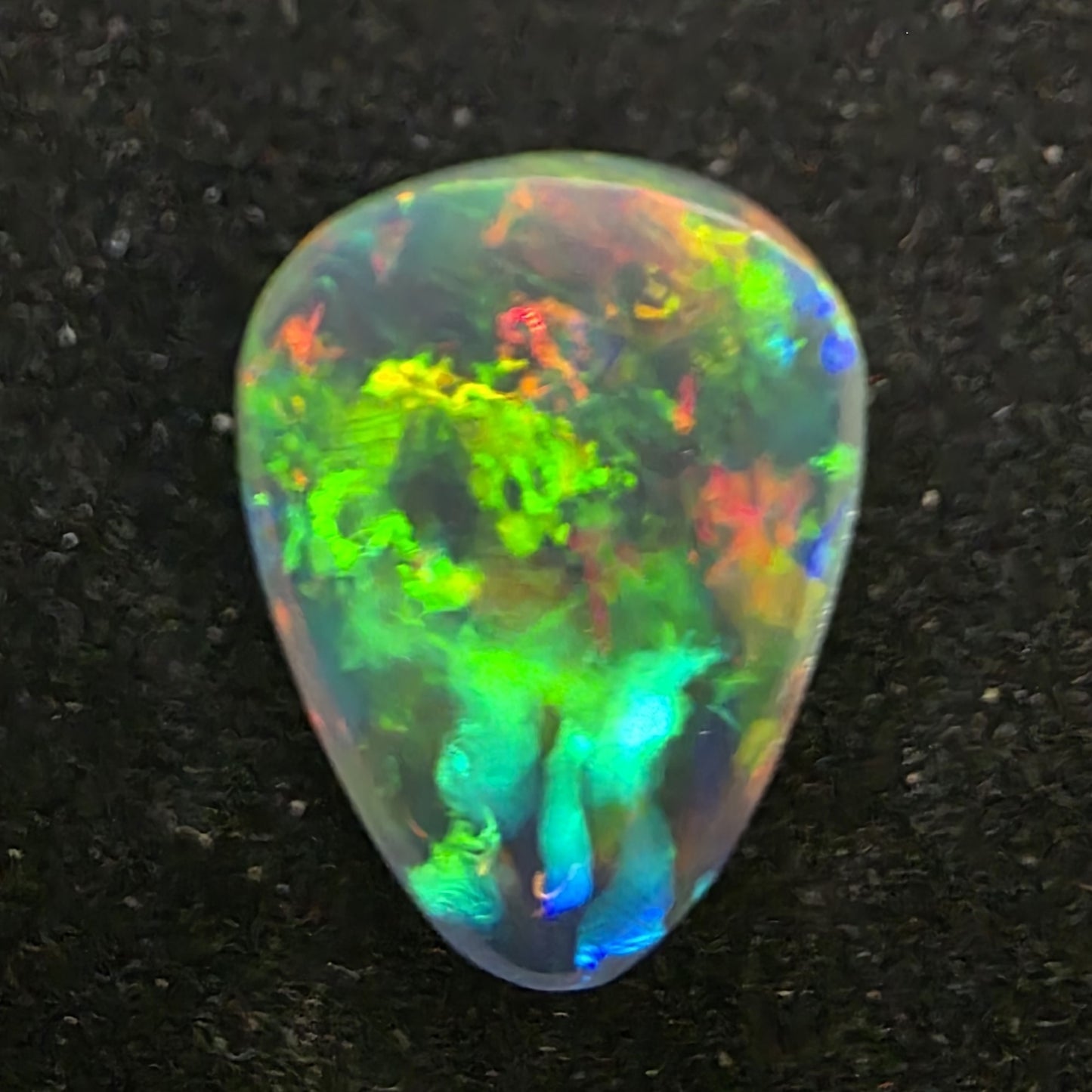 Black Opal special Ethiopian Welo, 8 ct pear polished, natural