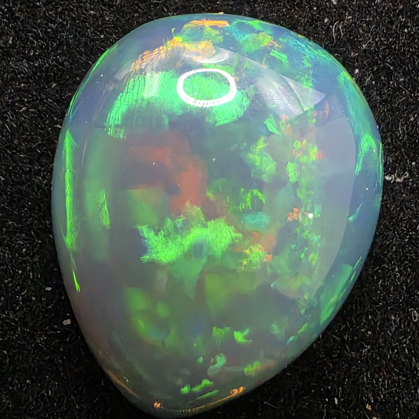 Black Opal special Ethiopian Welo, 5.45 ct pear polished, natural