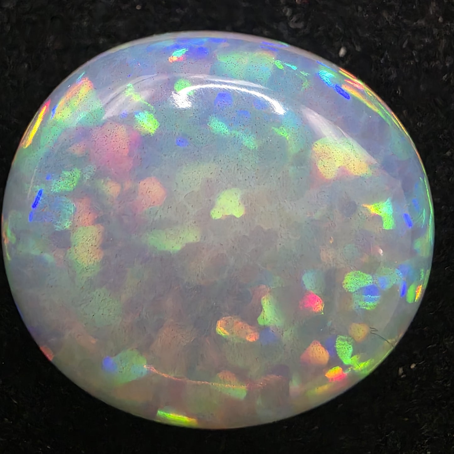 Crystal Opal special Ethiopian Welo, 9.3 ct oval polished, natural