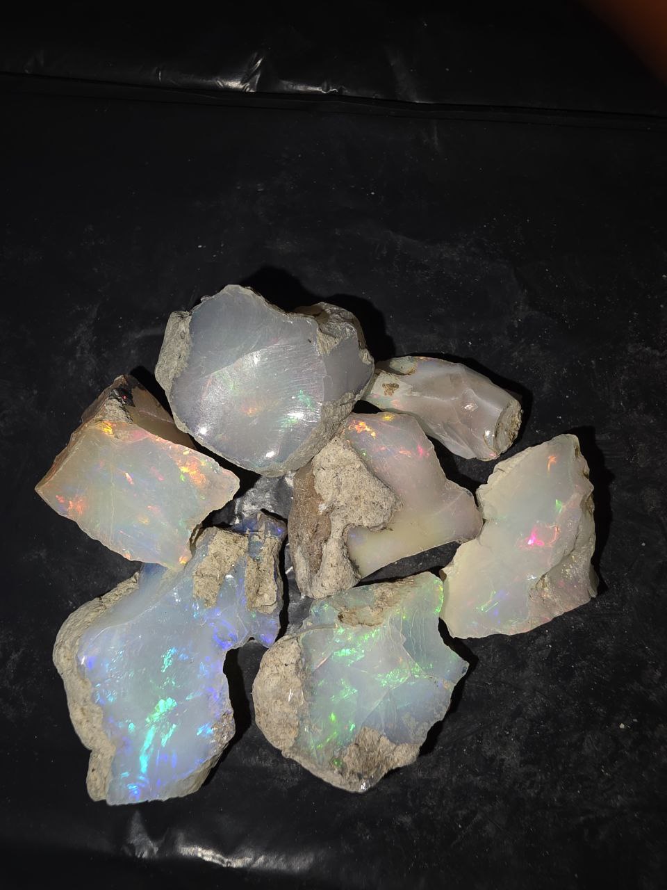 Micro-lot rough 7 stones Mixed Opal Ethiopian Welo, 91.5 ct rough, natural