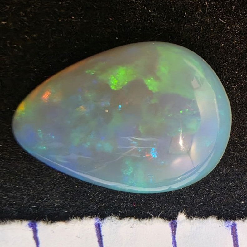 White Opal Ethiopian Welo, 9.05 ct pear polished, natural