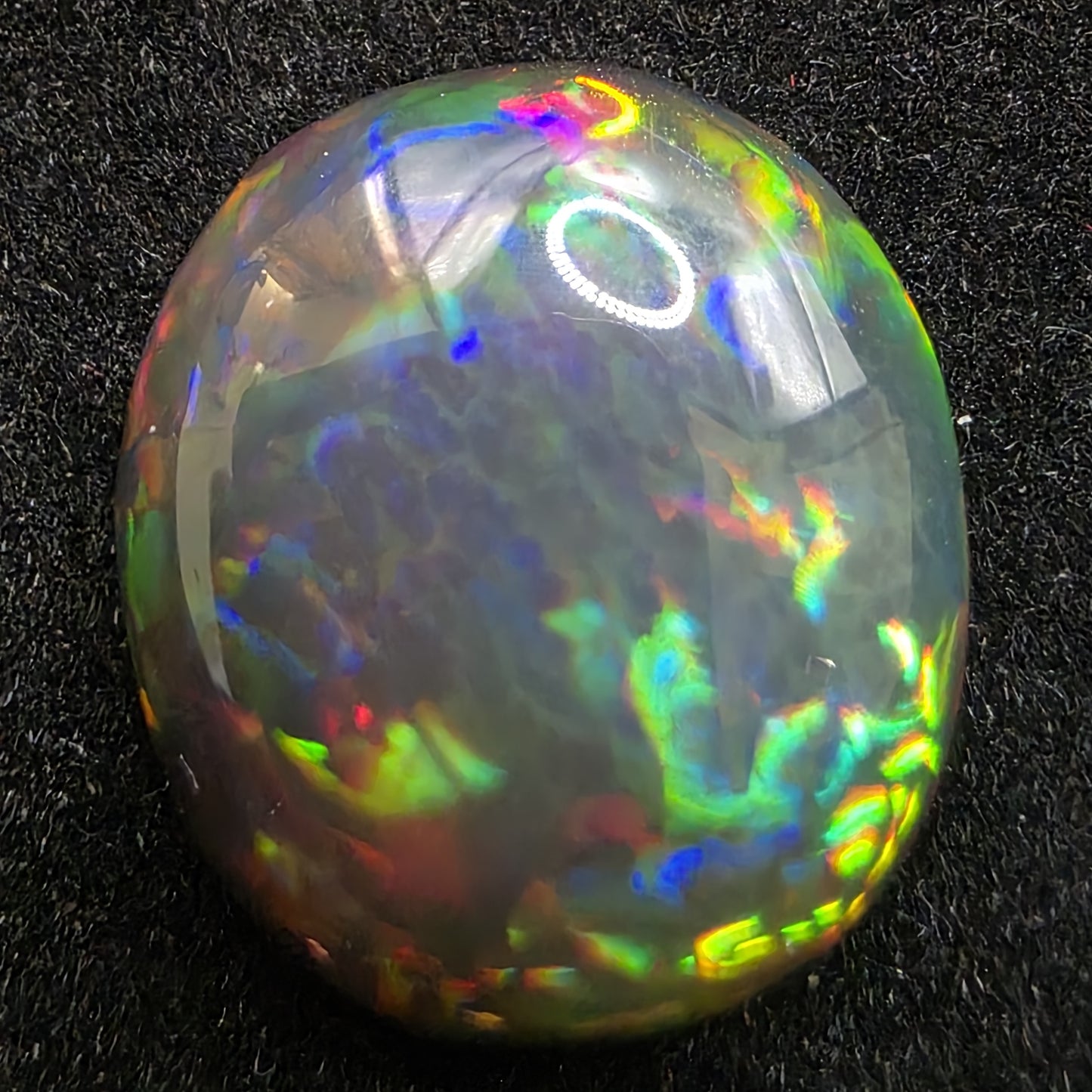 Black Opal special Ethiopian Welo, 5 ct oval polished, natural