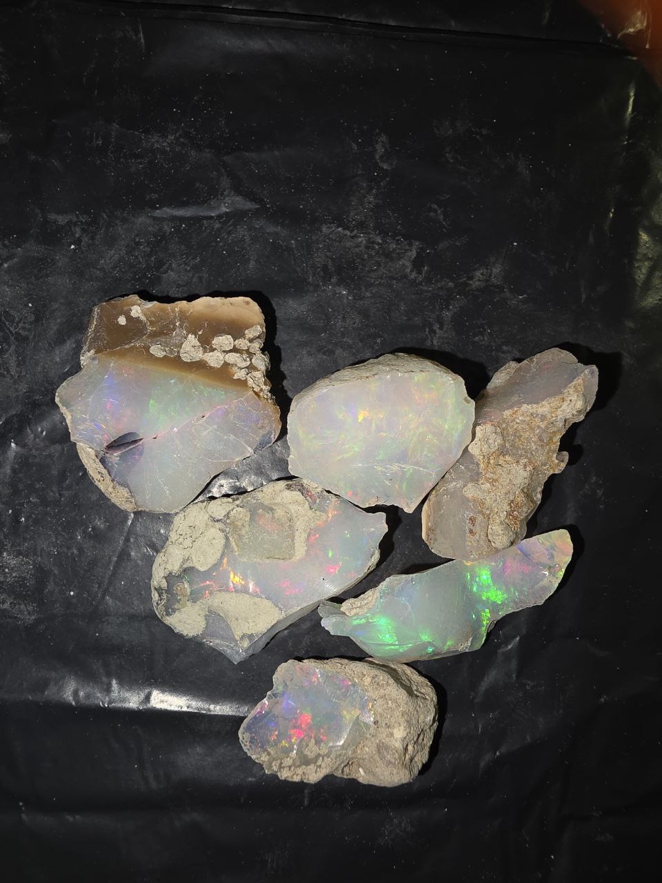 Micro-lot rough, 6 stones Mixed Opal Ethiopian Welo, 88.5 ct rough, natural