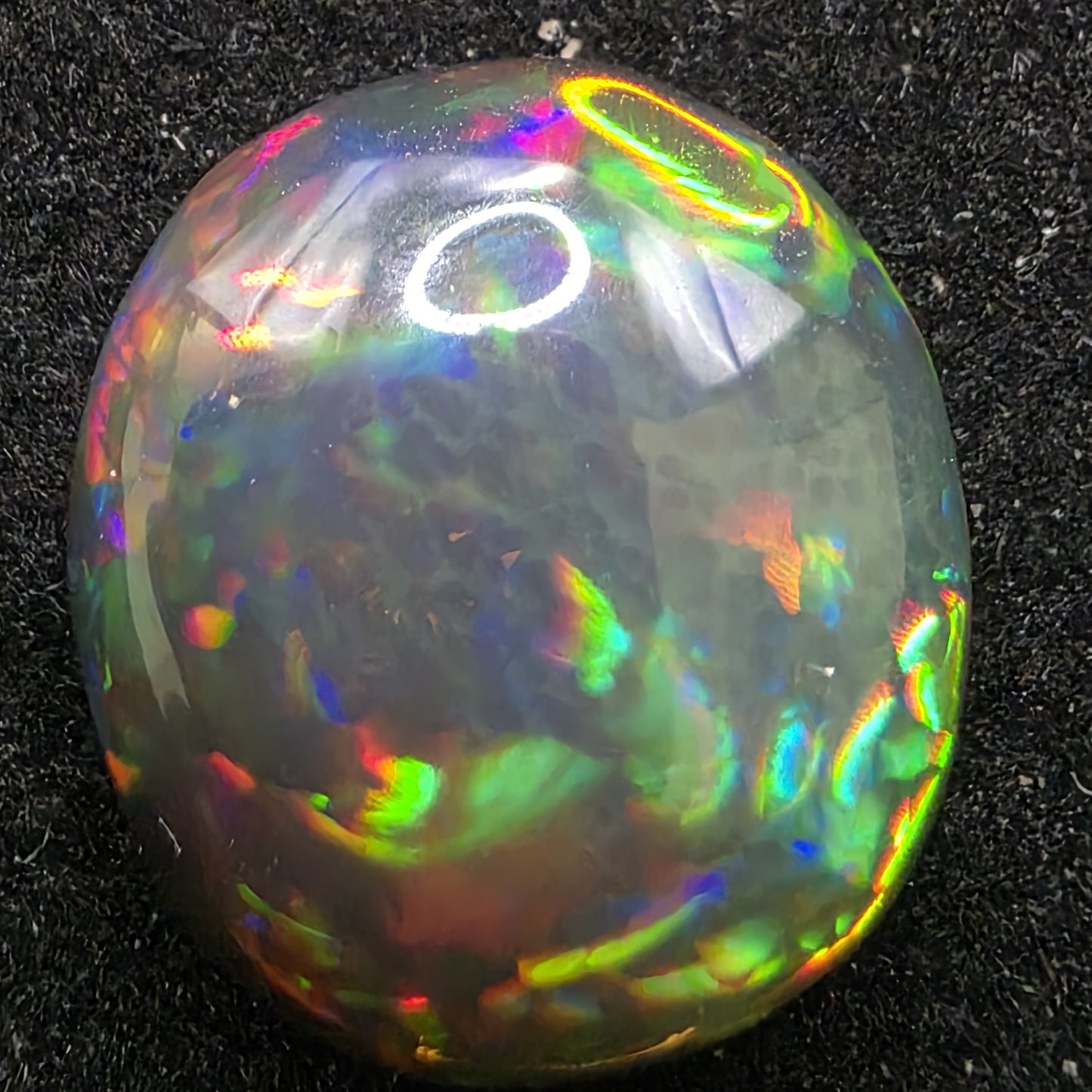 Black Opal special Ethiopian Welo, 5 ct oval polished, natural