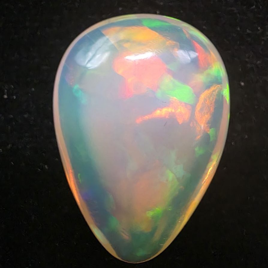 White Opal special Ethiopian Welo, 26.55 ct pear polished, natural