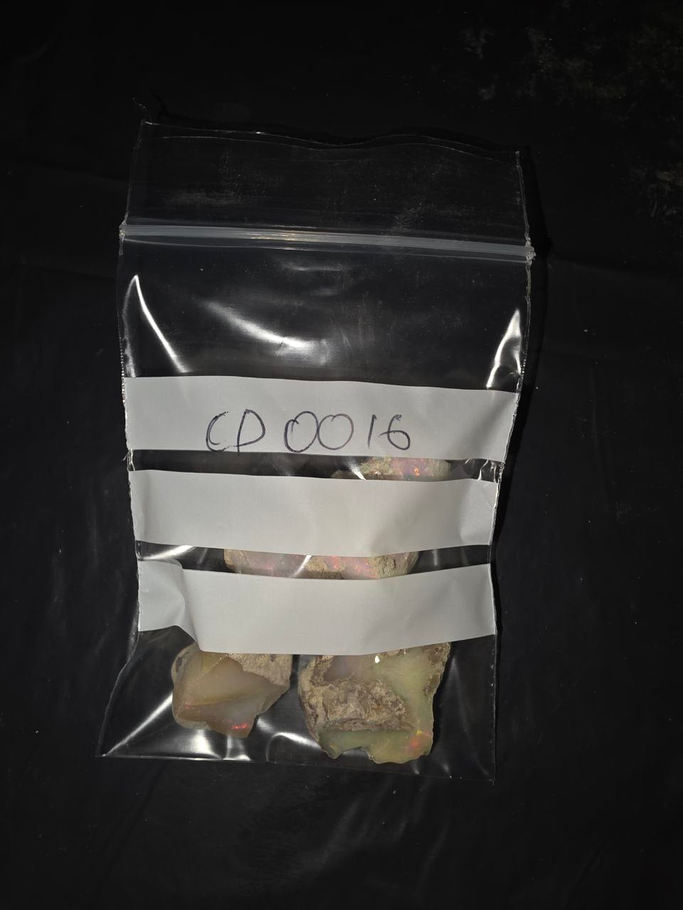 Micro-lot of Rough, 4 stones Mixed Opal Ethiopian Welo, 62 ct rough, natural