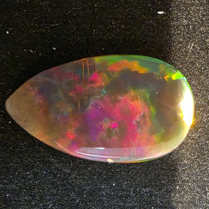 Black Opal outstanding Ethiopian Welo, 12 ct pear polished, natural, intense Play-of-Colour