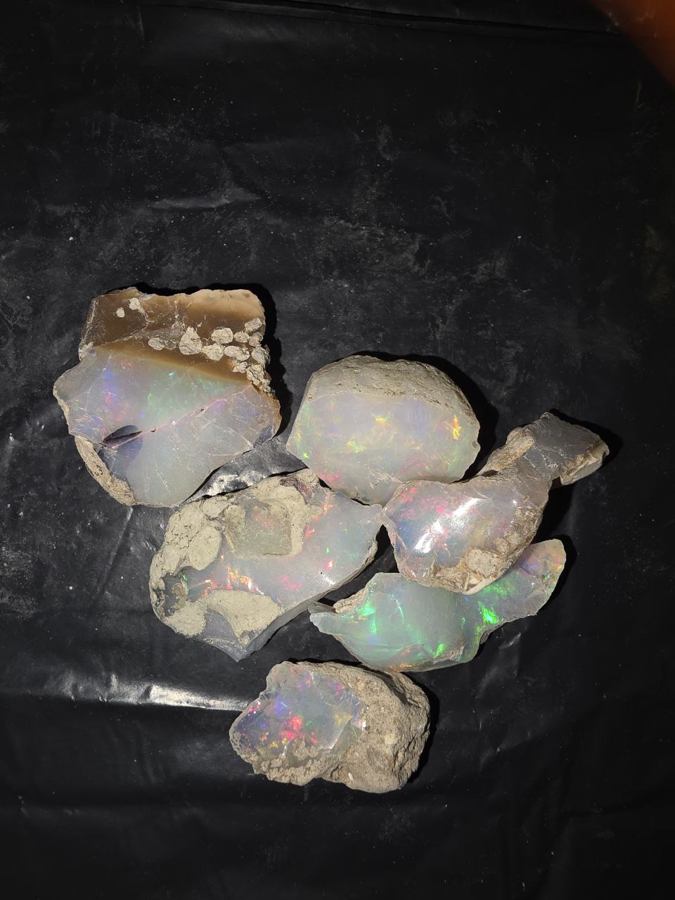 Micro-lot rough, 6 stones Mixed Opal Ethiopian Welo, 88.5 ct rough, natural