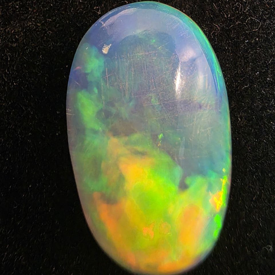 Crystal Opal Ethiopian Welo, 6.8 ct oval polished, natural