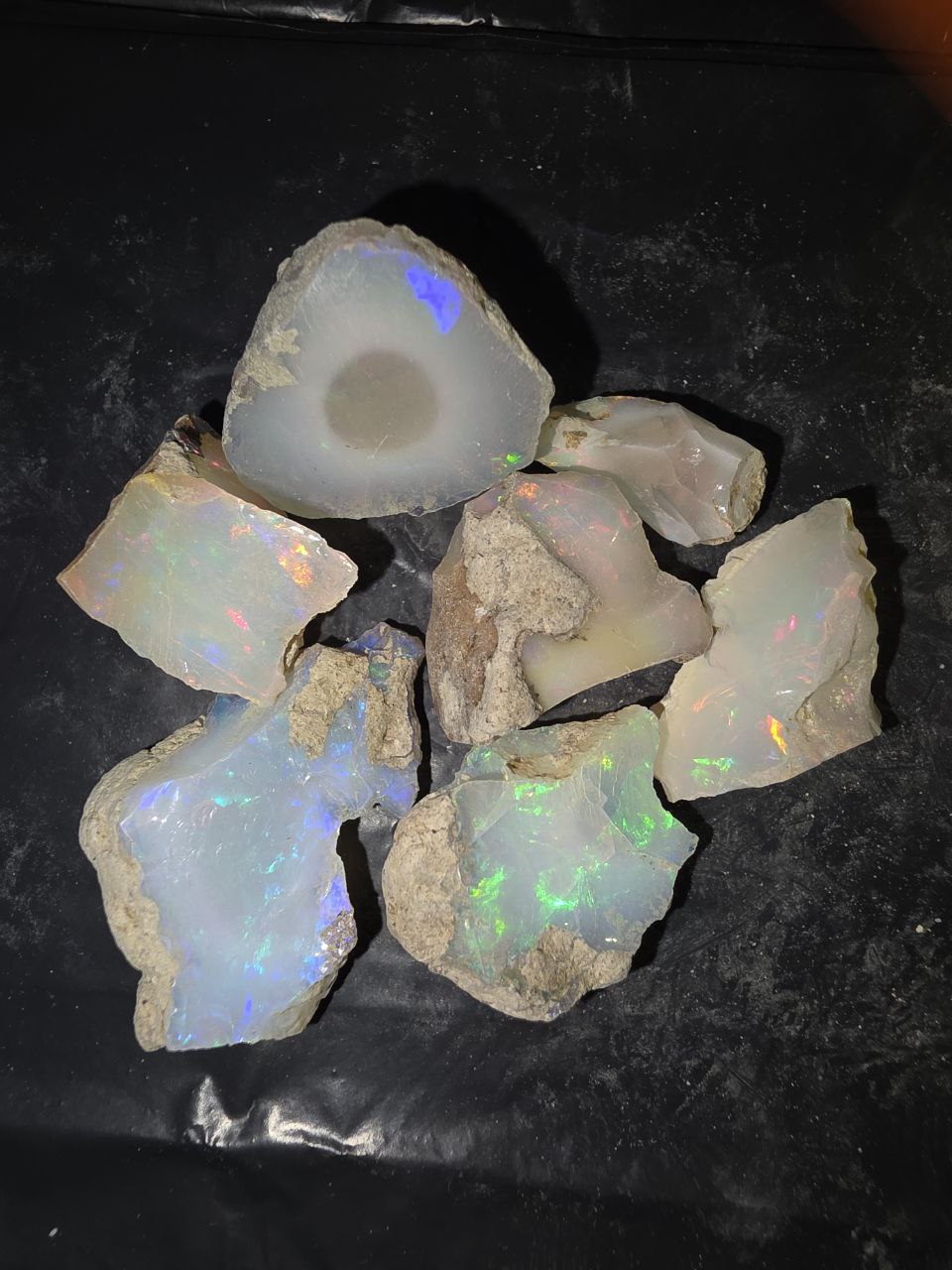 Micro-lot rough 7 stones Mixed Opal Ethiopian Welo, 91.5 ct rough, natural