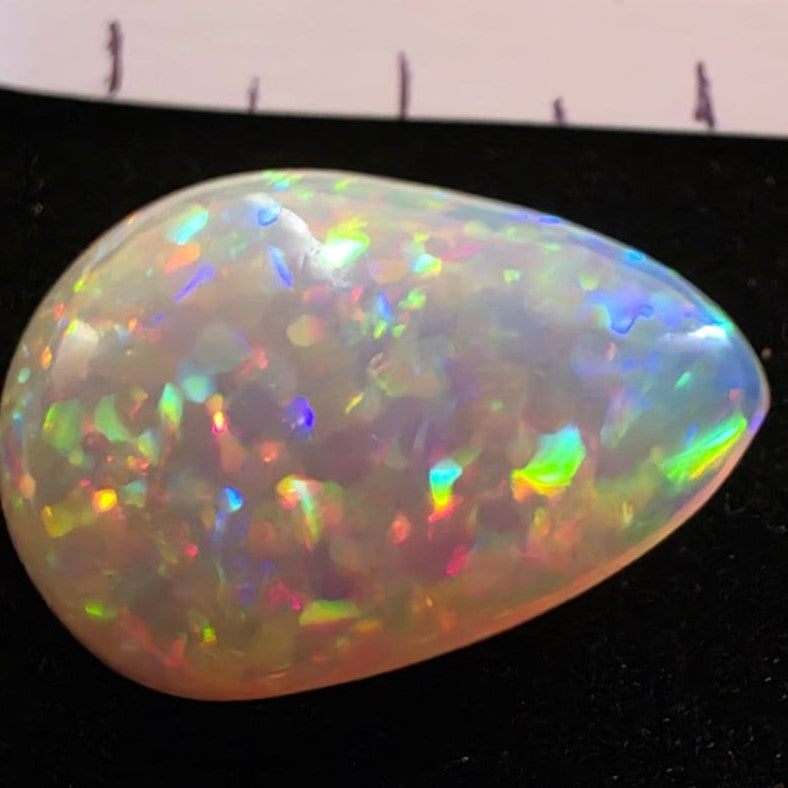 Perfect! White Opal outstanding Ethiopian Welo, 12.1 ct pear polished, natural, intense Play-of-Colour