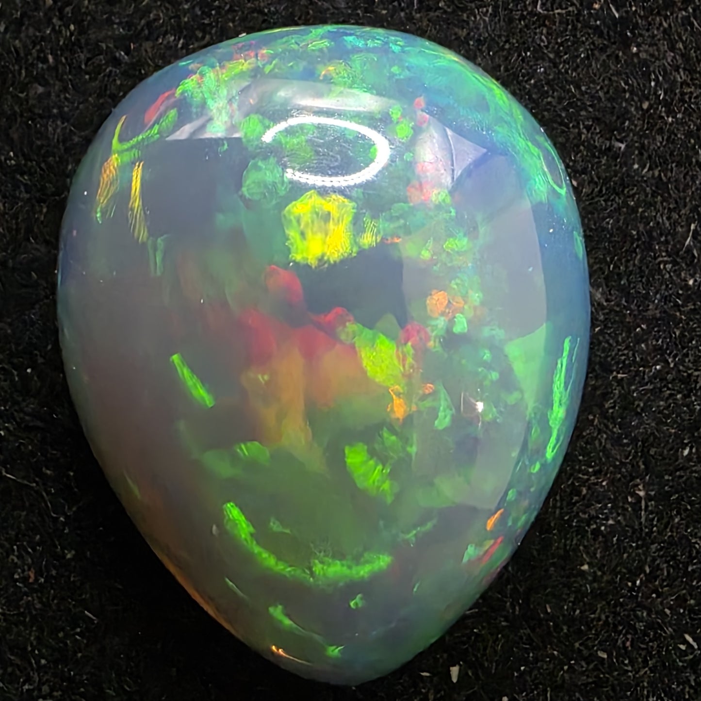 Black Opal special Ethiopian Welo, 5.45 ct pear polished, natural