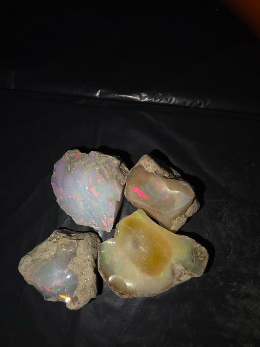Micro-lot of Rough, 4 stones Mixed Opal Ethiopian Welo, 62 ct rough, natural
