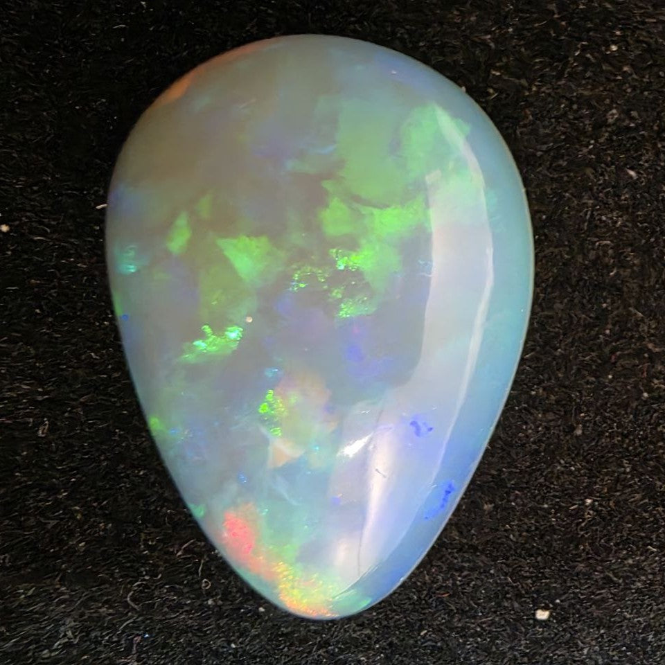 White Opal Ethiopian Welo, 9.05 ct pear polished, natural