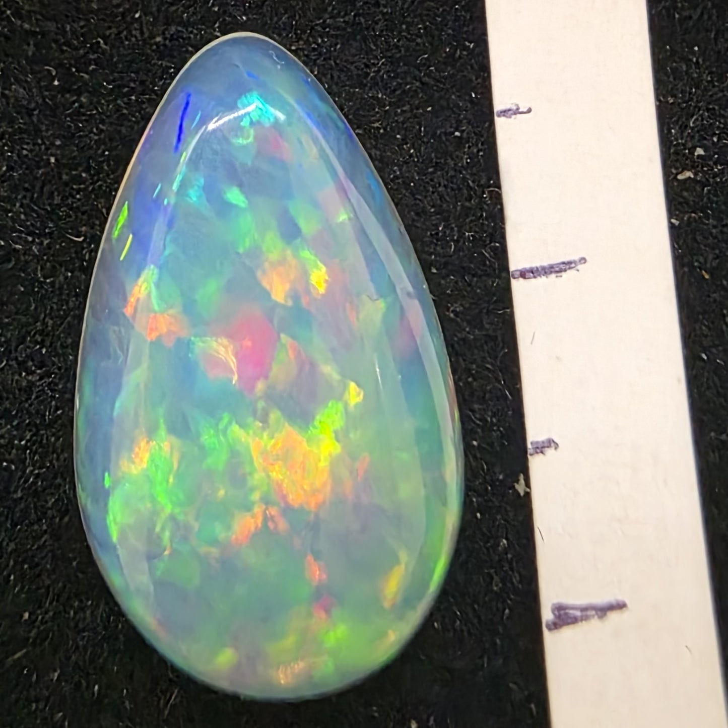 White Opal Ethiopian Welo, 6.85 ct pear polished, natural