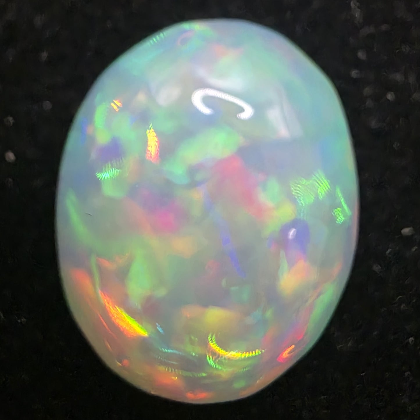 White Opal Ethiopian Welo, 8.5 ct oval polished, natural