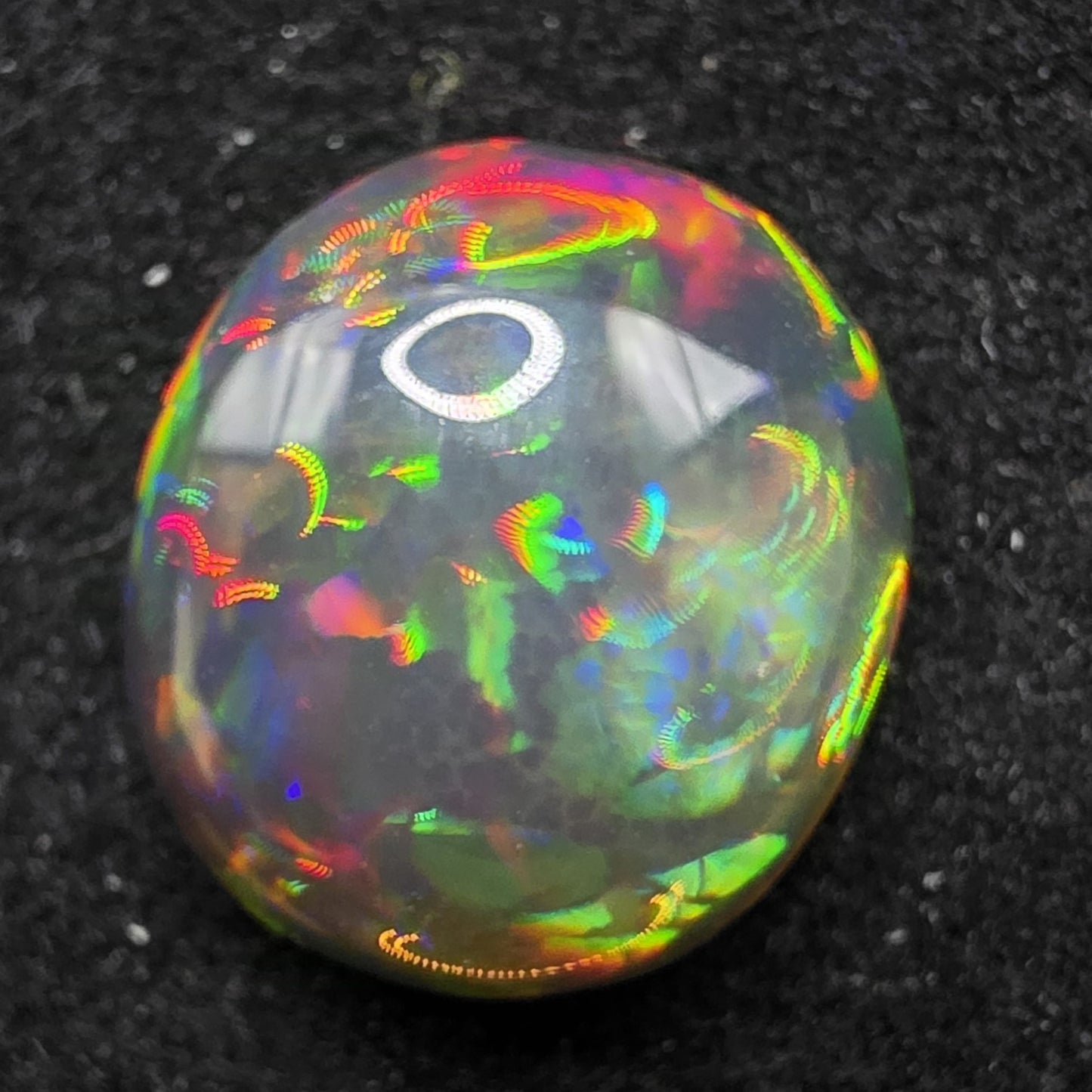 Black Opal special Ethiopian Welo, 5 ct oval polished, natural