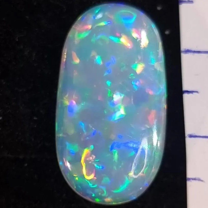 White Opal Ethiopian Welo, 5.5 ct oval polished, natural