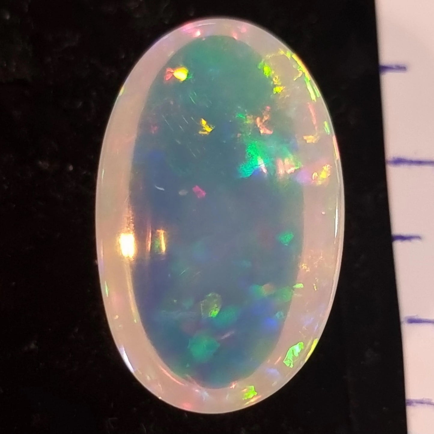 White Opal Ethiopian Welo, 12.3 ct oval polished, natural