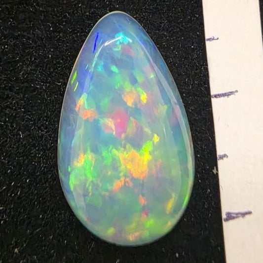 White Opal Ethiopian Welo, 6.85 ct pear polished, natural