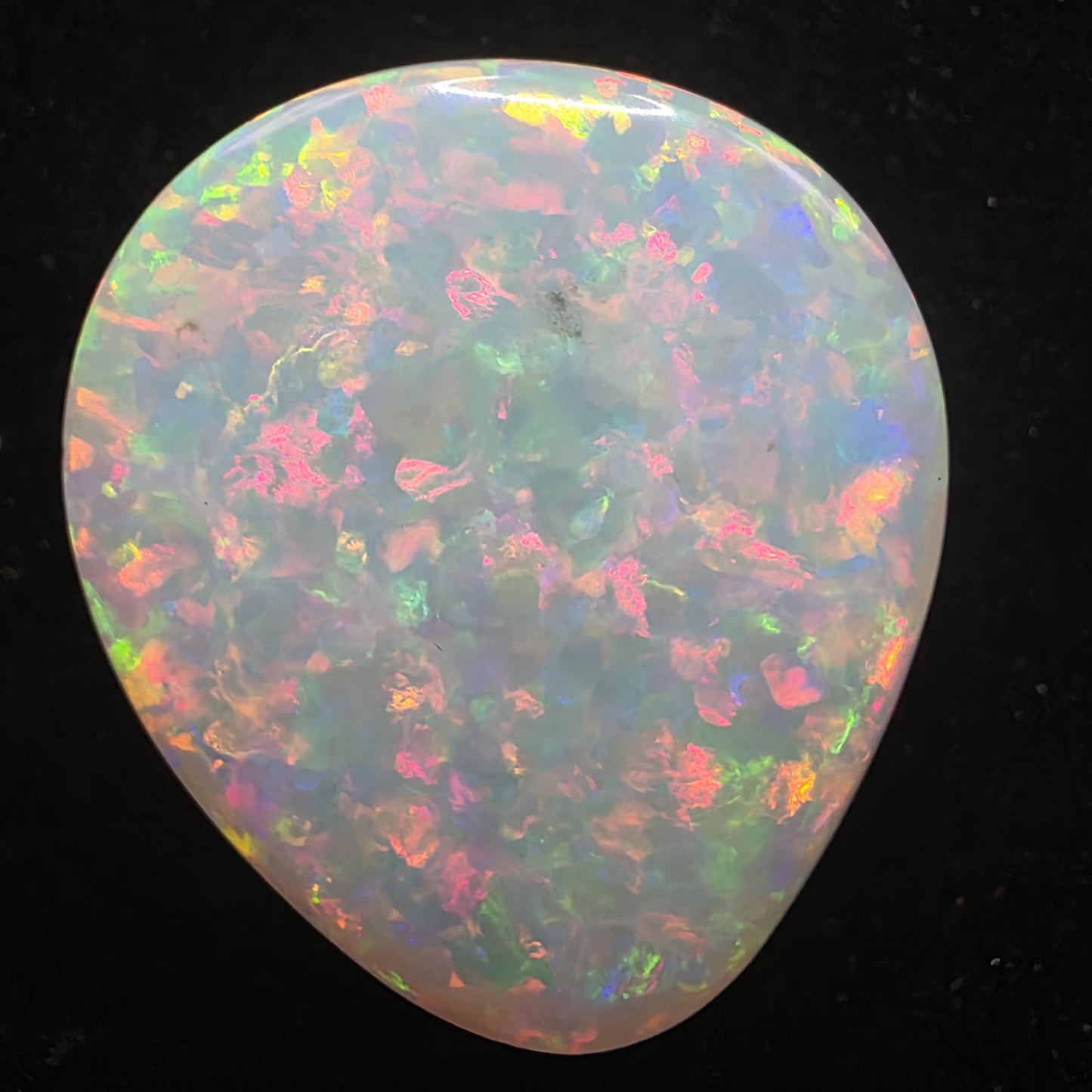 White Opal special Ethiopian Welo, 42.5 ct pear polished, natural
