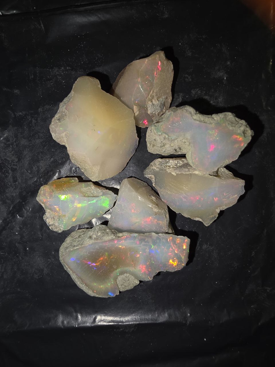 Micro-lot rough 7 stones Mixed Opal Ethiopian Welo, 93.5 ct rough, natural