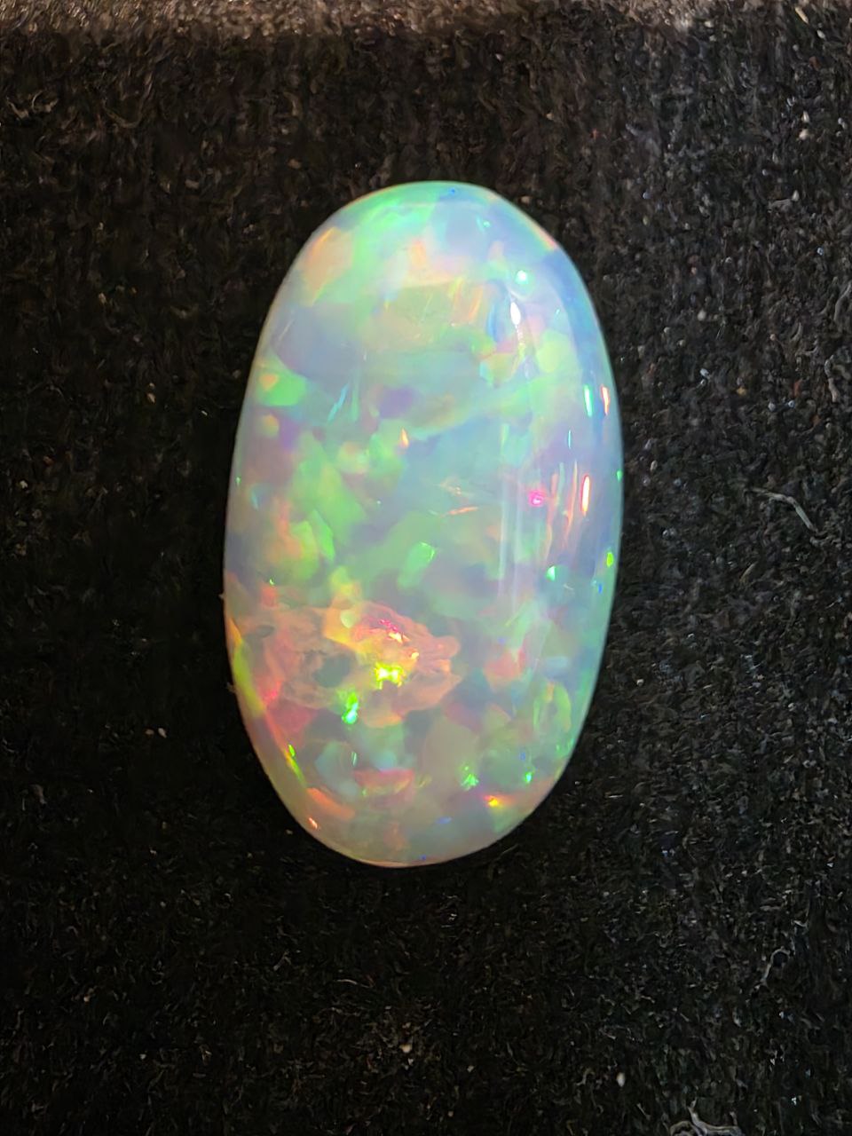 White Opal Ethiopian Welo, 5.3 ct oval polished, natural