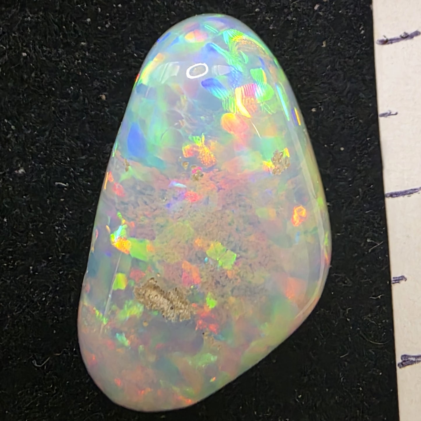 White Opal special Ethiopian Welo, 15 ct freeform polished, natural