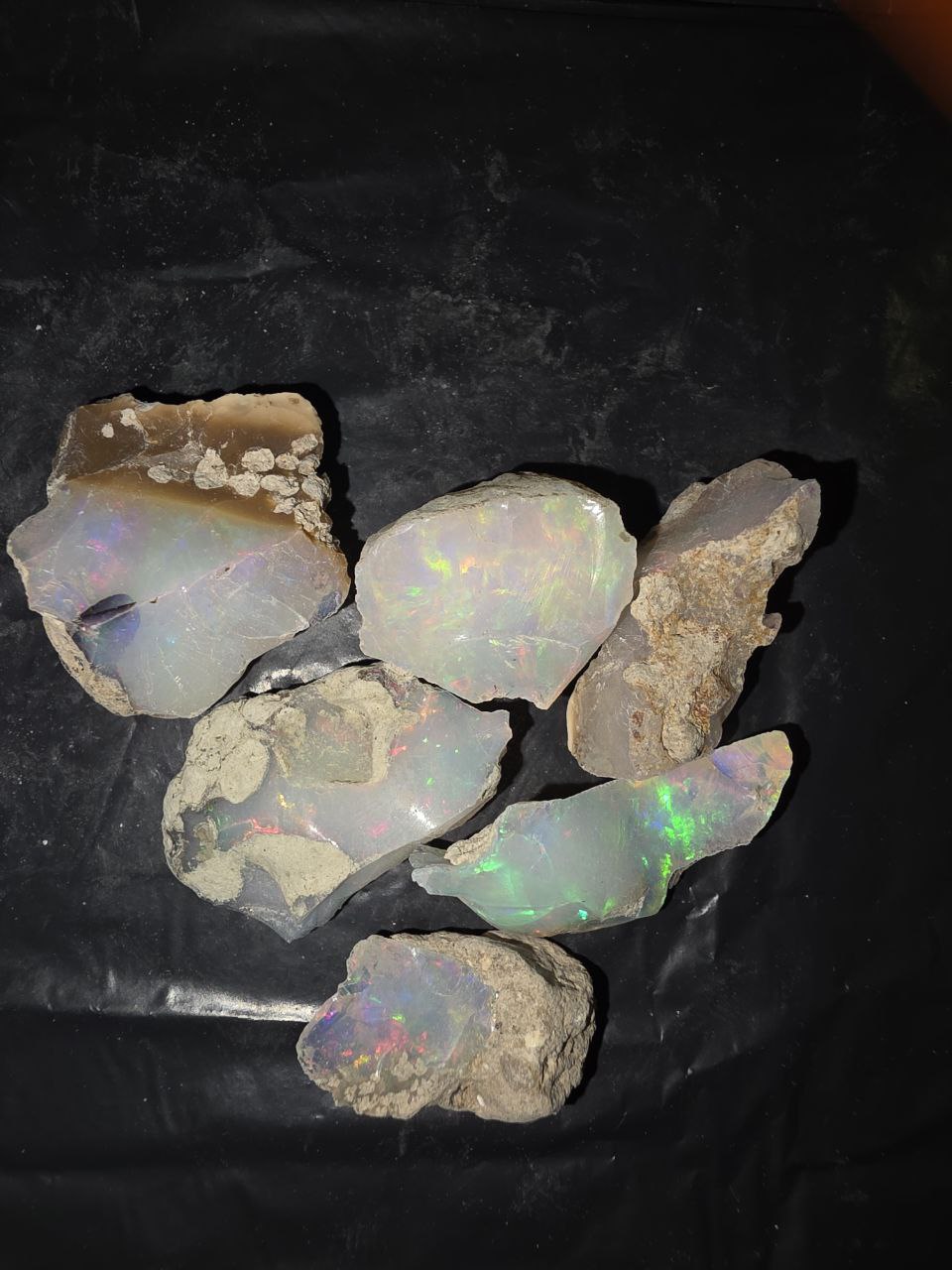 Micro-lot rough, 6 stones Mixed Opal Ethiopian Welo, 88.5 ct rough, natural