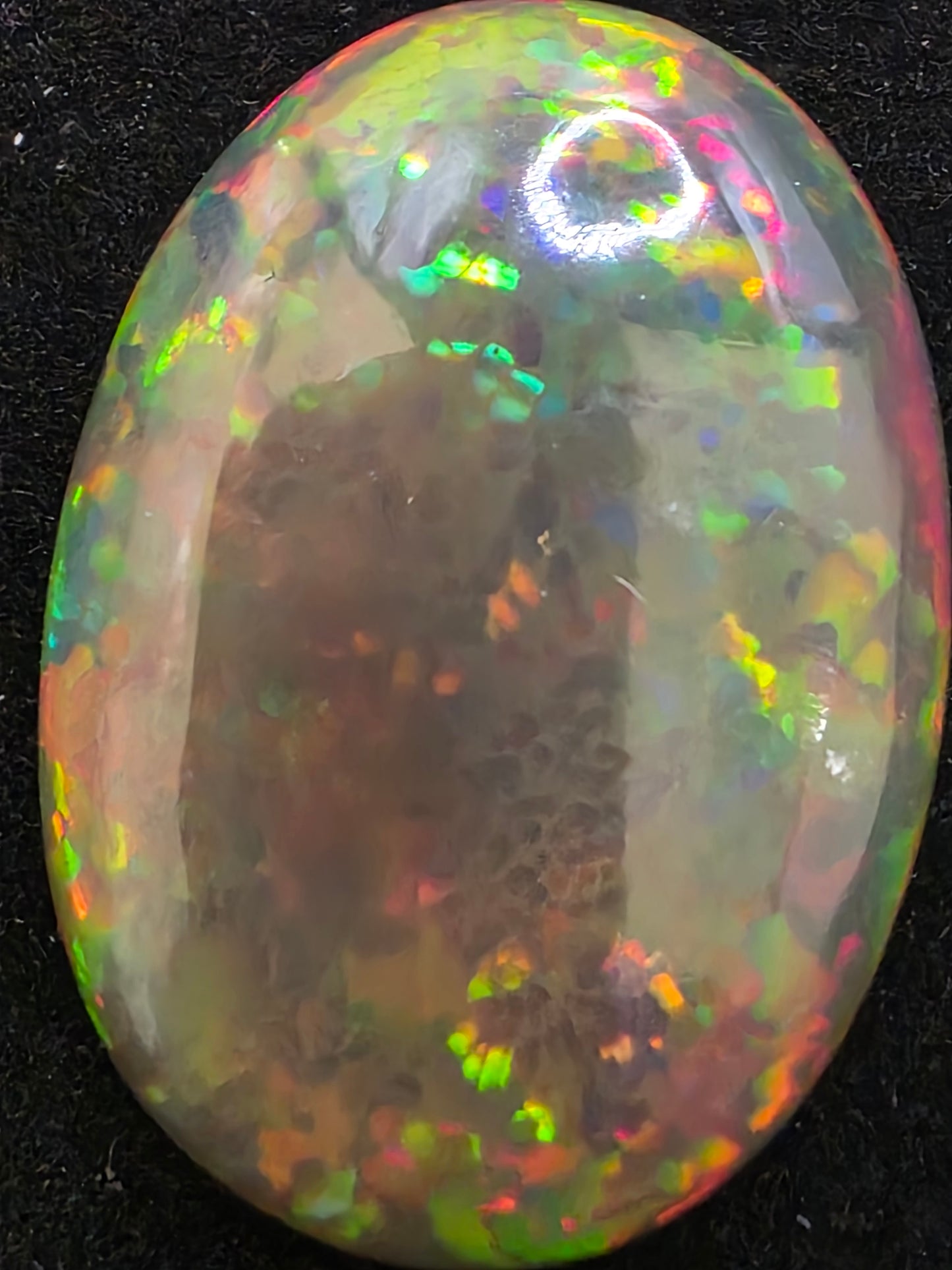 Black Opal special Ethiopian Welo, 16.2 ct oval polished, natural