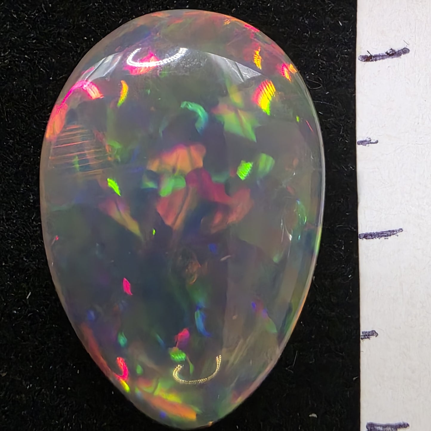 Black Opal special Ethiopian Welo, 10 ct pear polished, natural