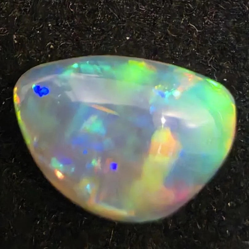 White Opal Ethiopian Welo, 4.2 ct freeform polished, natural