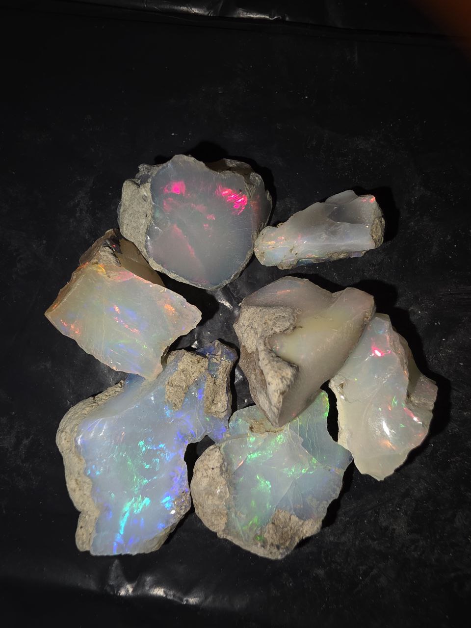 Micro-lot rough 7 stones Mixed Opal Ethiopian Welo, 91.5 ct rough, natural