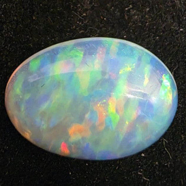 White Opal Ethiopian Welo, 5 ct oval polished, natural