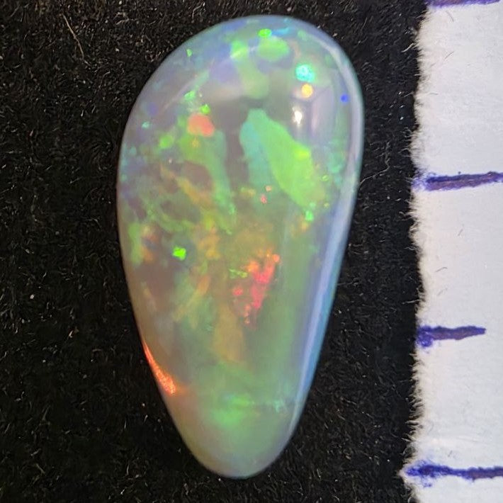 White Opal Ethiopian Welo, 5.45 ct freeform polished, natural