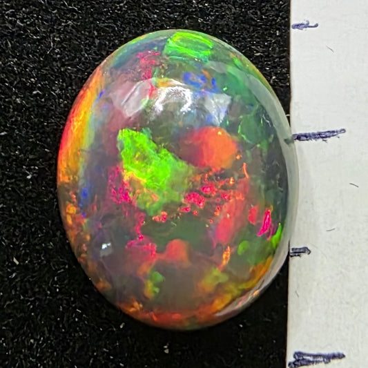 Black Opal special Ethiopian Welo, 3.6 ct oval polished, natural, intense Play-of-Colour